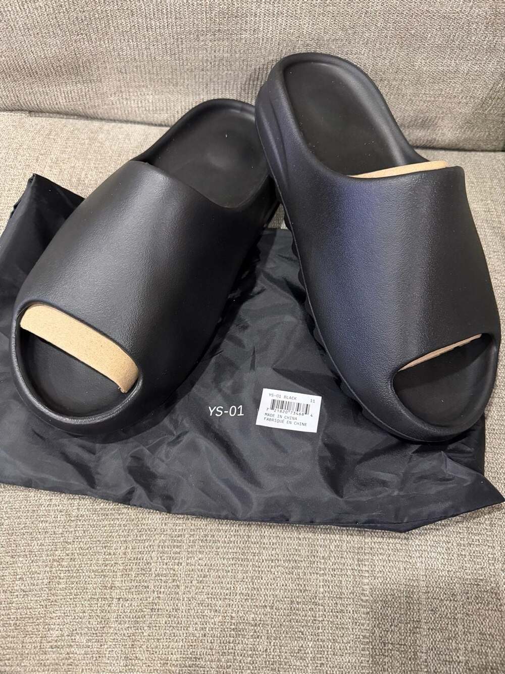 YS-01 Black Slides Size 11